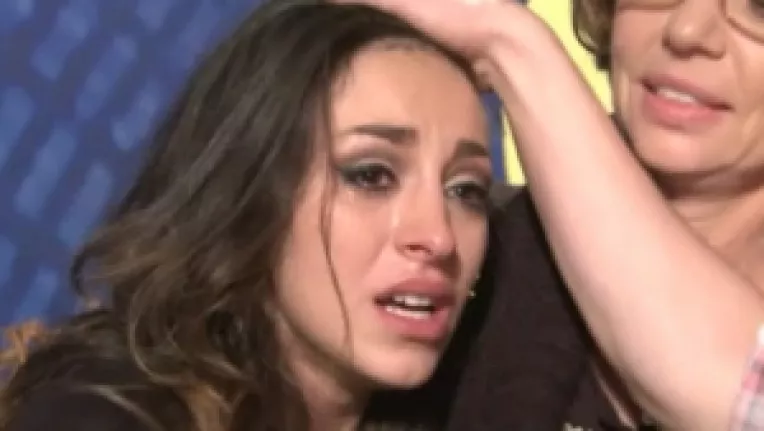 Ruby s-a lovit la un ochi cand filma la Bazinul Olimpic de Inot din Bacau 