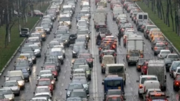 Rute ocolitoare pentru a evita traficul aglomerat din Capitala