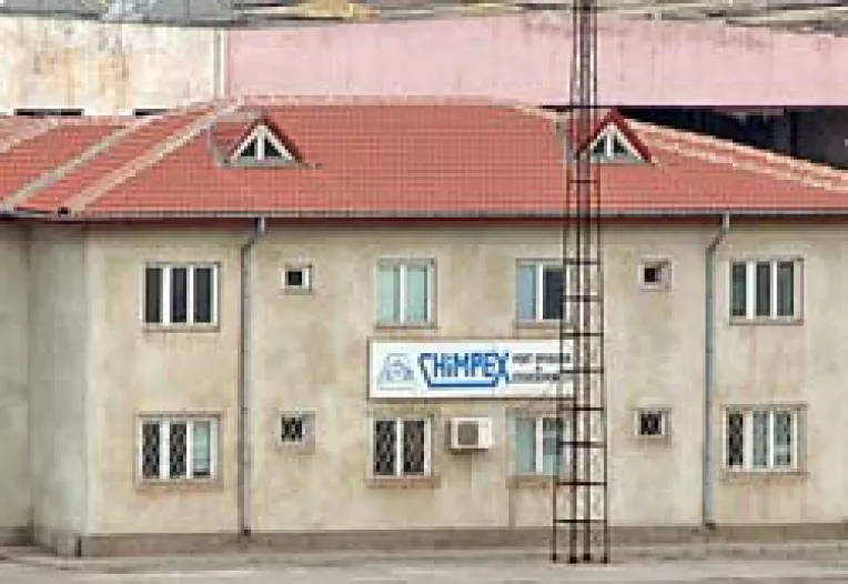 Salariatii de la Chimpex intra in greva