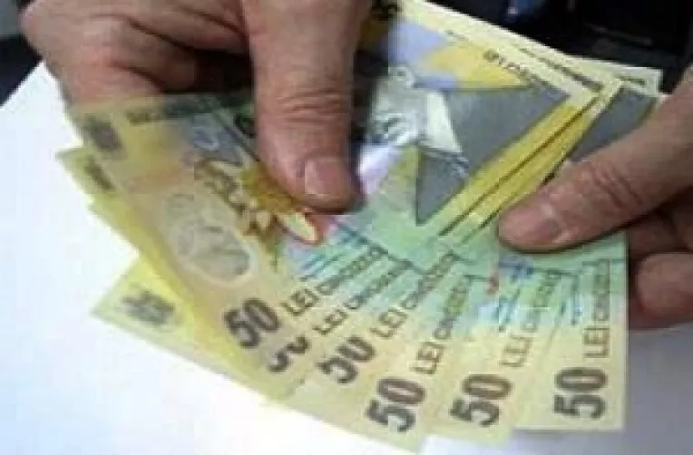 Salariu minim pe economie, de la 600 la 700 lei