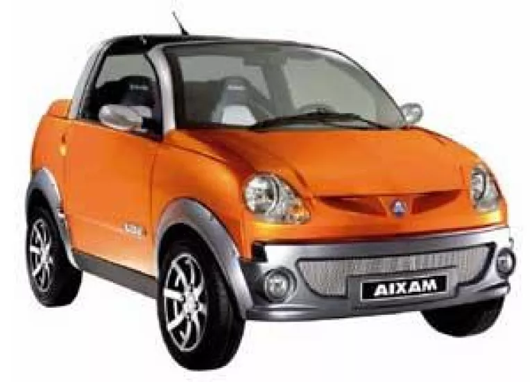 Scouty R - un miniautoturism pentru "copiii de bani gata"