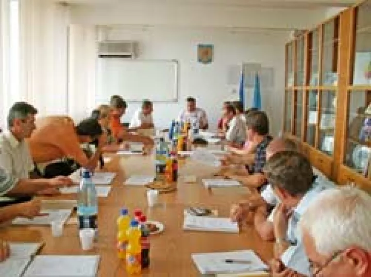 Sediu nou pentru Fisc, un nou consilier local si numire pe post la Administrarea Bibliotecilor