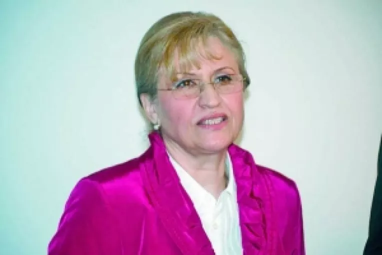 Sefa DSP, Ciobotaru, despre adjuncta: "Junc ar trebui sa demisioneze, nu pot face echipa cu ea"