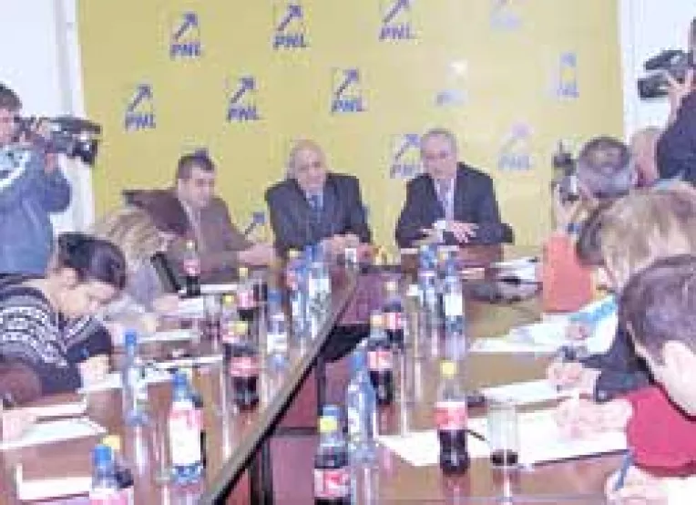 "Seful ANSVSA e un incompetent care trebuie dat afara"