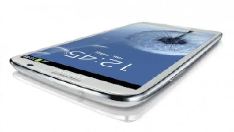 Selectie de telefoane mobile care beneficiaza de reduceri