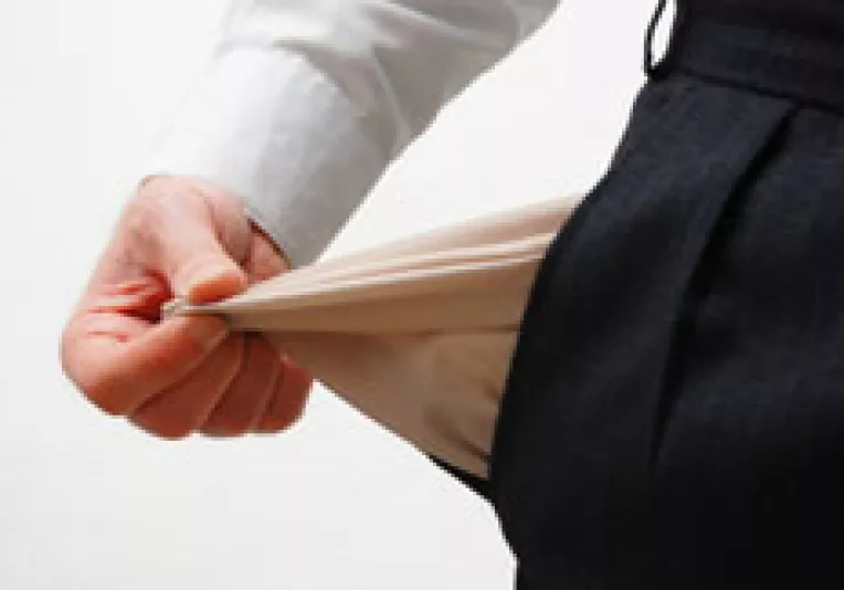 Senatorii PSD: "Dictatura Basescu-Boc condamna la saracie populatia Romaniei"