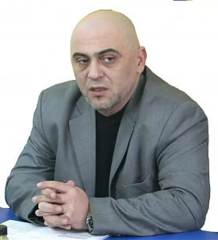 Senatorul Campanu trece in opozitie.