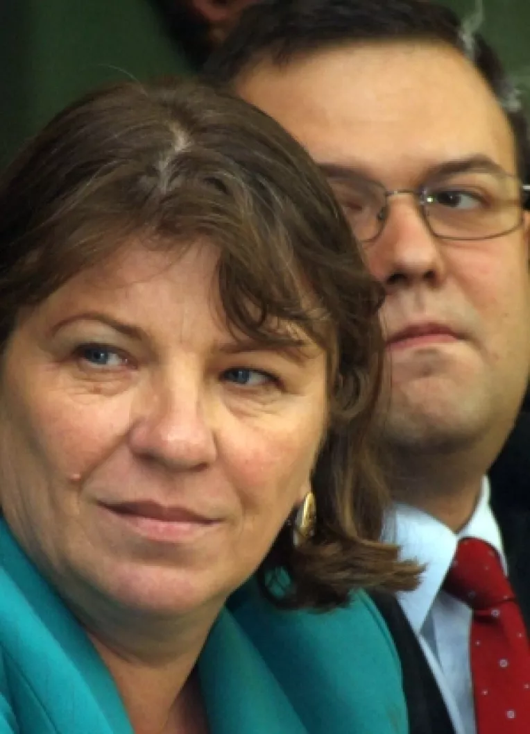 Senatul recomanda Parchetului sa cerceteze toate faptele si persoanele implicate in dosare