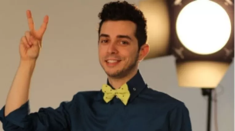 Shift feat. Moga – Sus pe toc - Numarul 1 in topurile radiourilor 