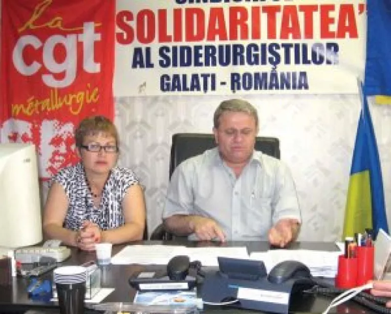 Siderurgistii, opriti sa iasa in strada