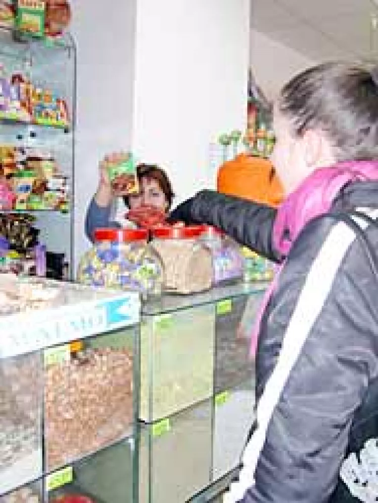 Sindicatele, nemultumite de majorarea nivelului salariului minim la 500 de lei