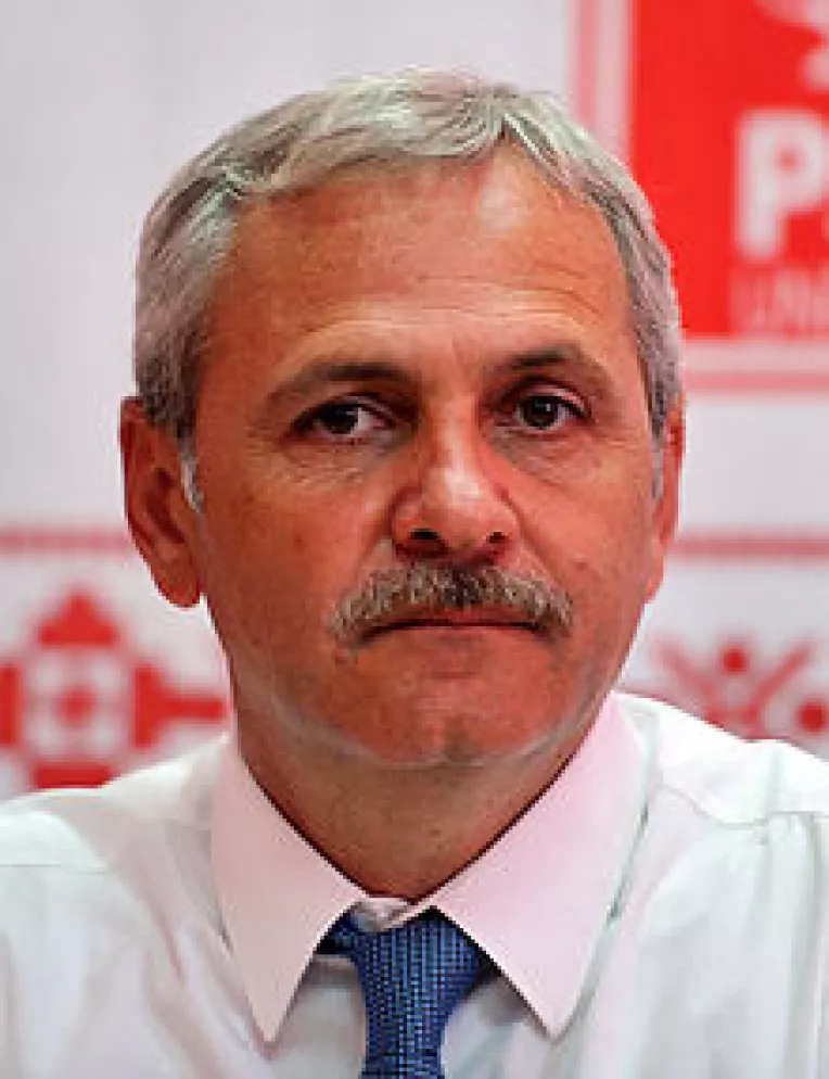 Sondaj online: Cititorii DCNews il considera pe Liviu Dragnea politicianul anului 2018