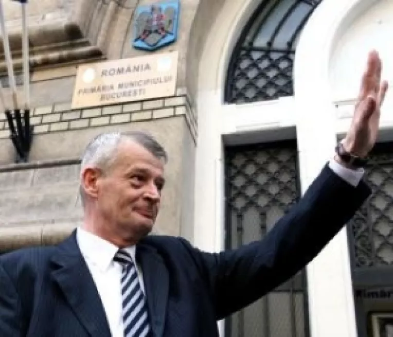 Sorin Oprescu vrea sa-si lanseze candidatura pe Arcul de Triumf