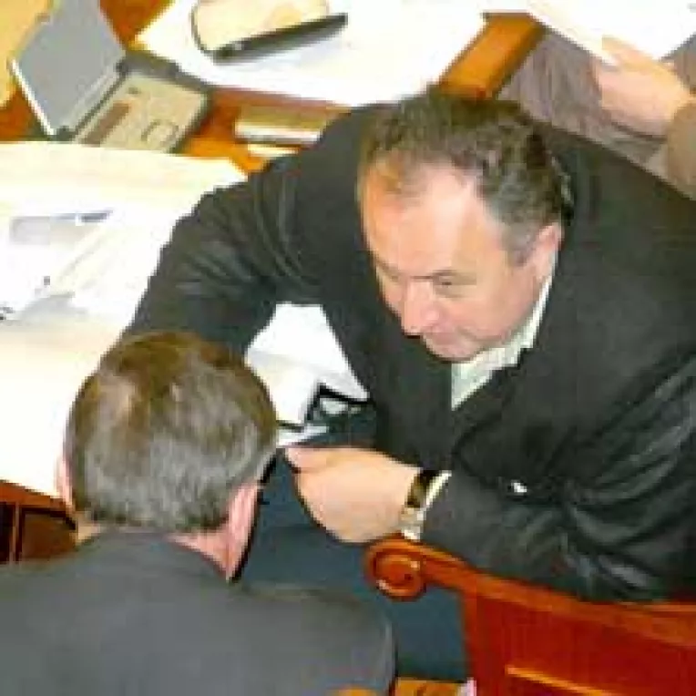 Statutul minoritatilor – punct si de la capat