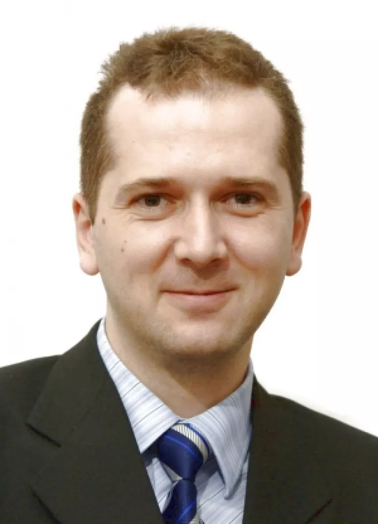 Stefan Deaconu il corecteaza pe Basescu: Parlamentul nu poate fi dizolvat pe 7 decembrie