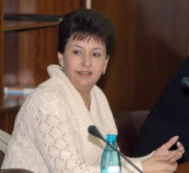 Sulfina Barbu propune cresterea amenzilor pentru aruncatul gunoaielor