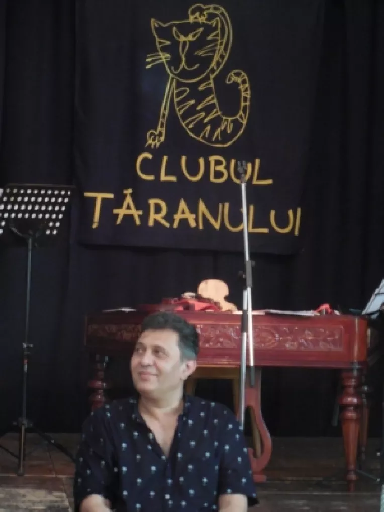 Tambalistul roman Giani Lincan: Noi suntem generatia de lautari mai scoliti!