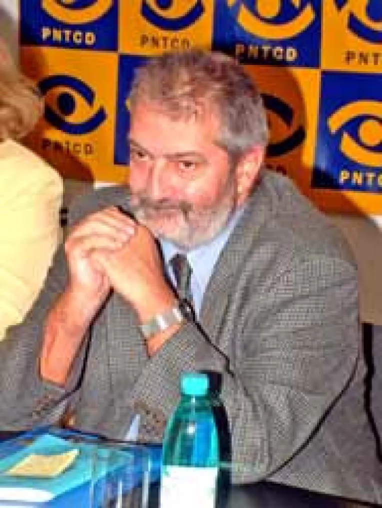 Taranistii incearca sa miste, dar n-au antrenament