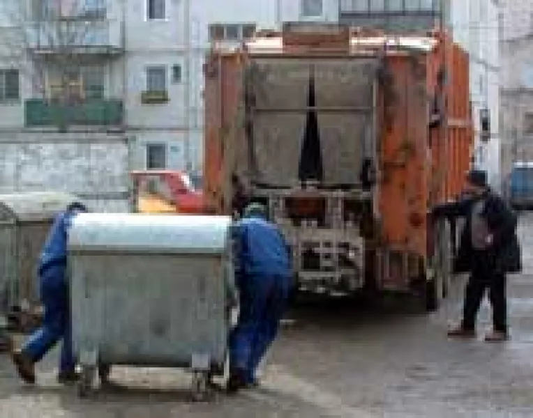 Taxa pe gunoi ajunge la Tribunal