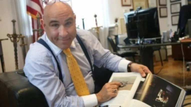 Teza lui Niels Schnecker : Urmarirea penala a lui Victor Ponta cu scopul schimbarii guvernului a fost prezisa de Sebastian Lazaroiu