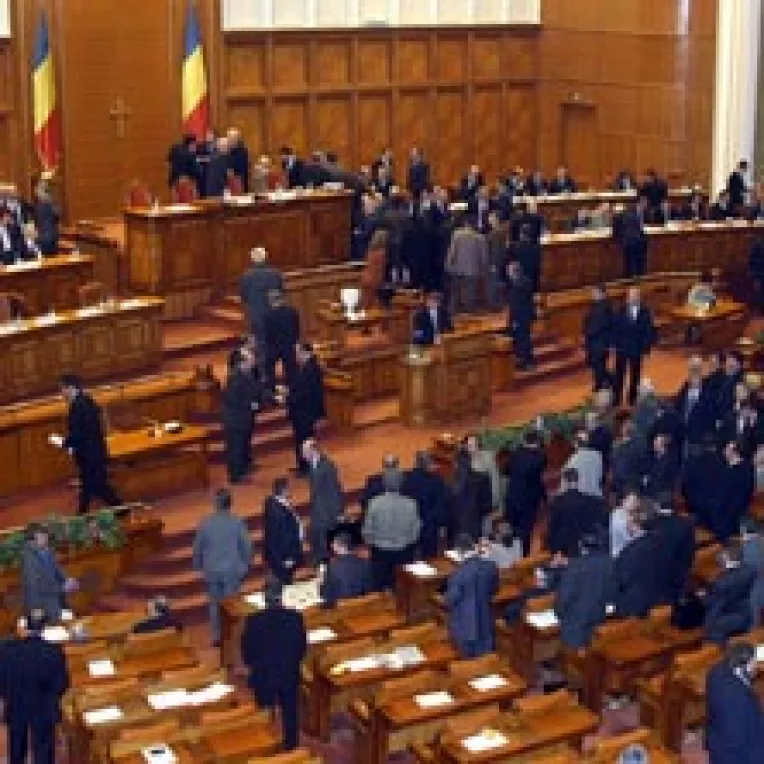 Toamna se numara motiunile