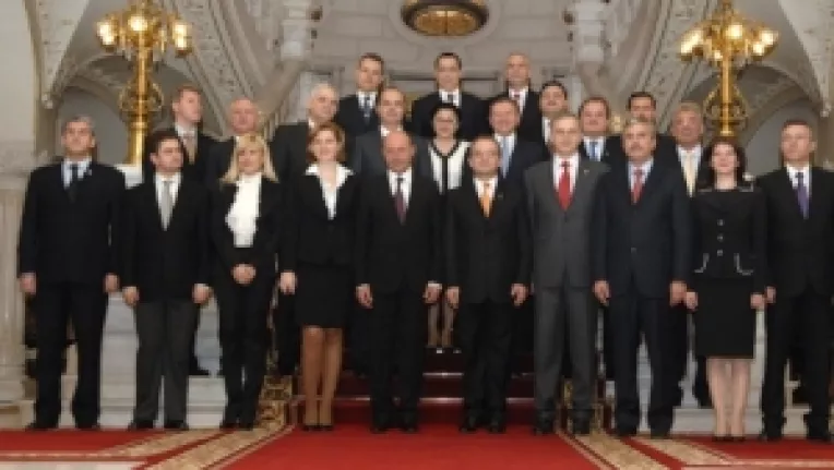 Toti ministrii PDL din Guvernul Boc nu vor mai face parte din Cabinetul Ungureanu