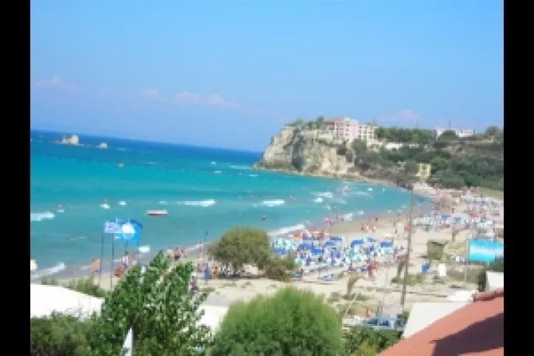 Tsilivi, o localitate aflata de la 7 km de capitala Insulei Zakynthos, o statiune pentru toate gusturile