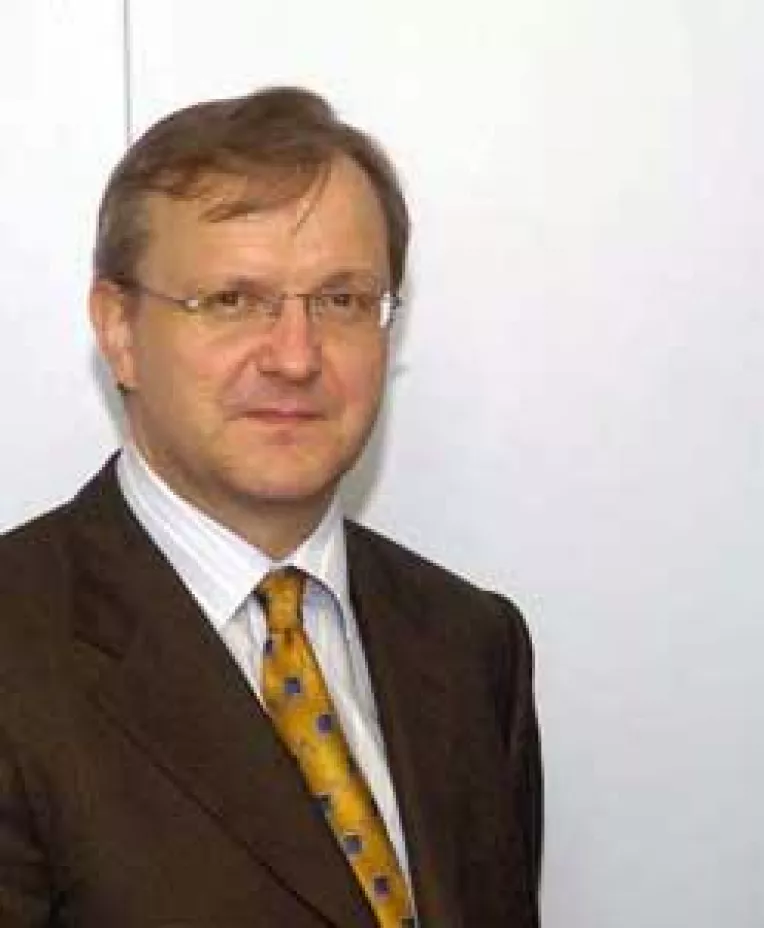 UE decide azi cand intram in Europa