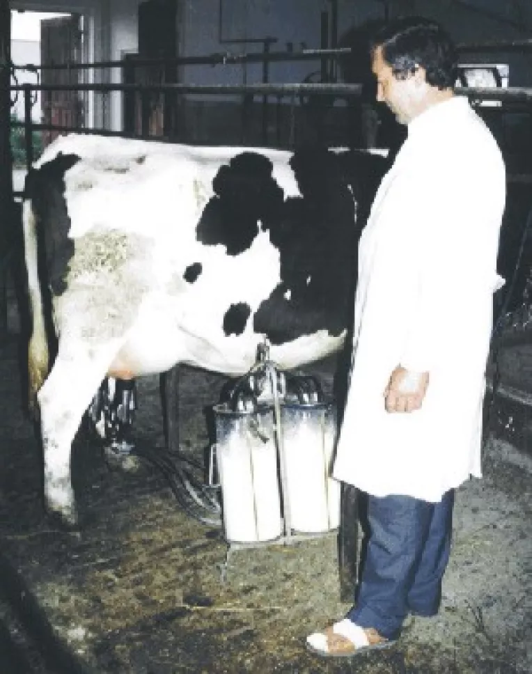 UE ne lasa sa producem in continuare  lapte prost