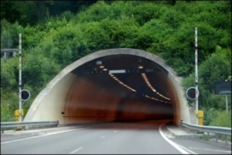 Ultimul tronson de 22 km al Autostrazii Orastie-Sibiu a fost deschis circulatiei