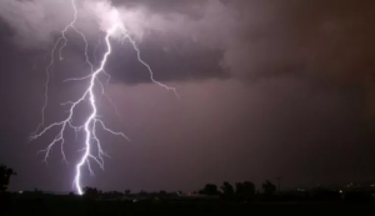 Un adolescent din comuna bihoreana Satandrei a murit traznit