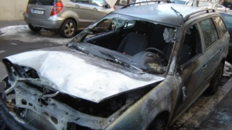 Un autoturism a luat foc in centrul Capitalei