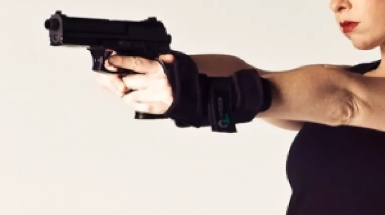 Un barbat impuscat de o femeie, in trafic, in zona Dorobanti din Capitala