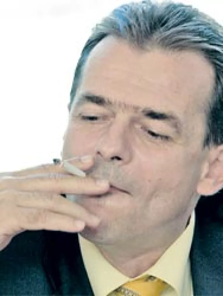 Un liberal a platit pentru recuperarea telefonului lui Orban