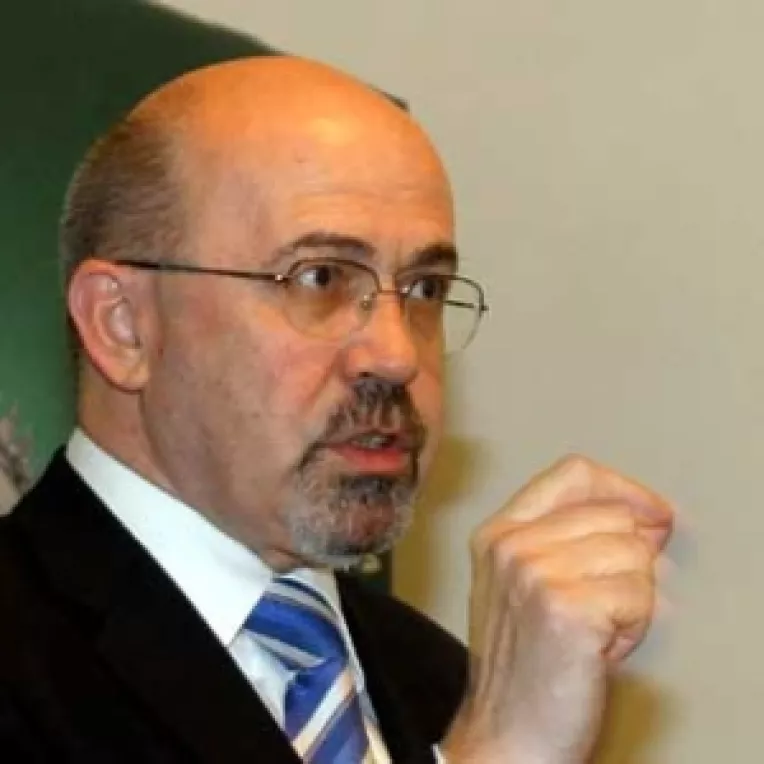 Un popular european ne arata clauza de salvgardare pe Justitie
