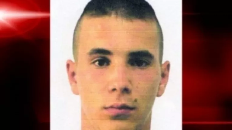 Un recidivist a bagat un politist in spital 