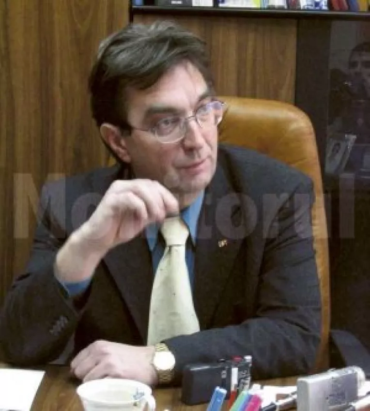 "Un sistem mafiot va acapara sistemul sanitar"