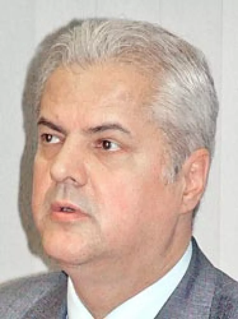 Unde sunt acum lingaii lui Nastase?