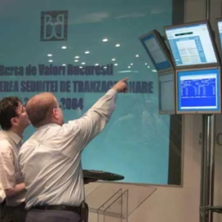 Unul din doi bucuresteni joaca la Bursa