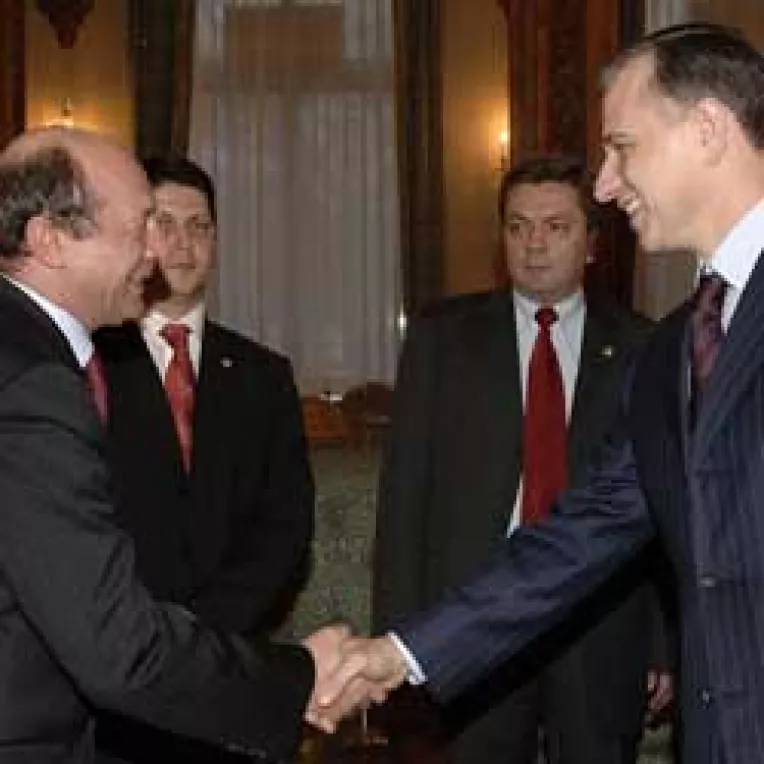 Usa pe care PSD poate intra la guvernare sta intredeschisa