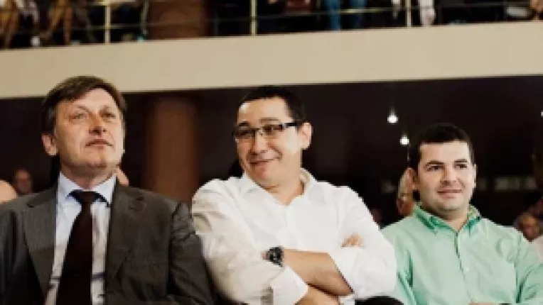 USL a lansat contraoferte la fiecare dintre ideile prezidentiale privind alegerile, revizuirea constitutiei si regionalizarea