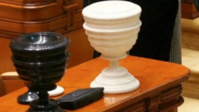 USL pregateste Motiunea de cenzura