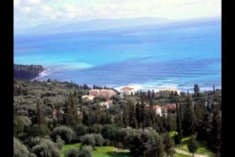 Vacanta in Grecia, in satul Lourdata din insula ionica Kefalonia