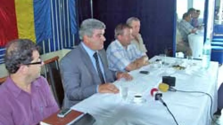 Vadim isi va petrece doua saptamani de concediu la Neptun