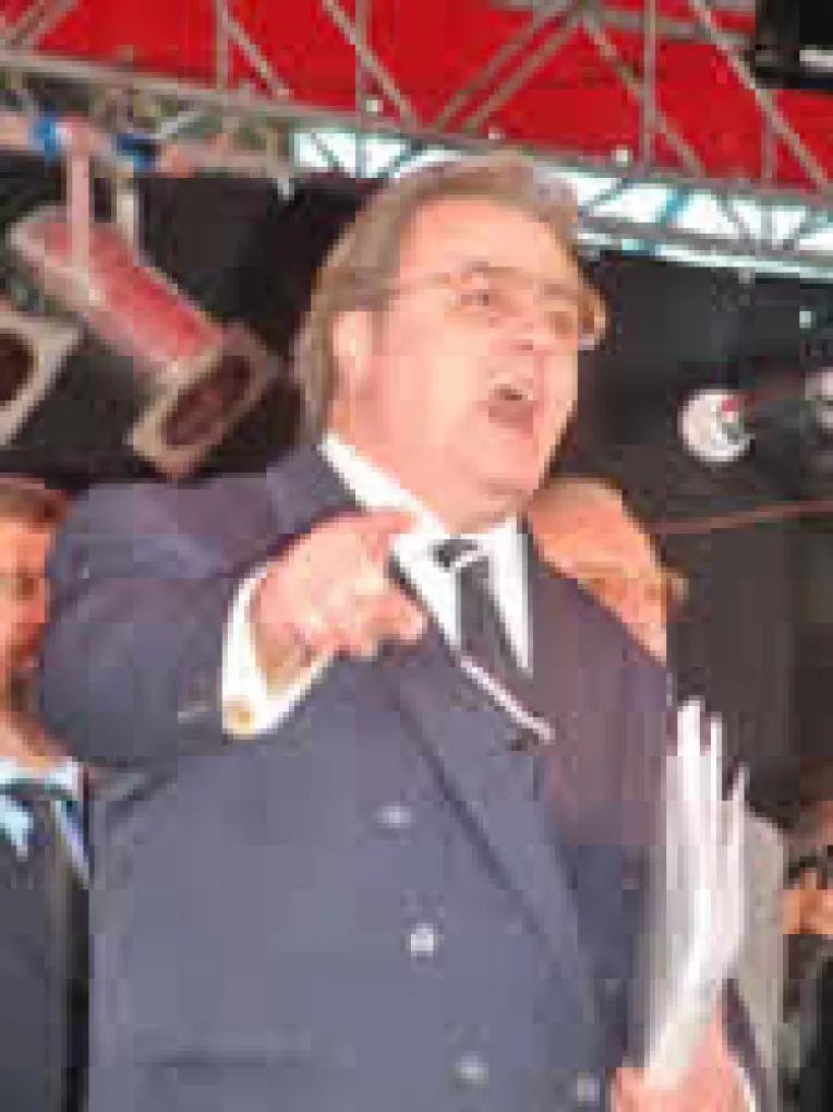 Vadim vrea sa ramana singur in PRM