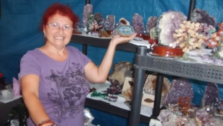 
Vali Panduru: "Au mers bine turmalina neagra si pirita!"