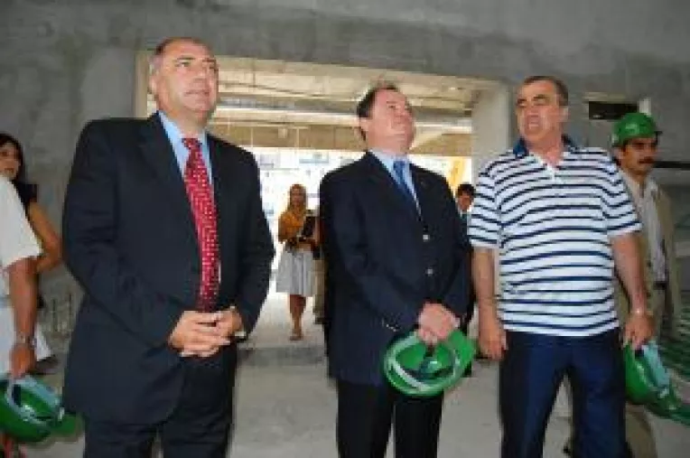 Vasile Blaga a semnat in Banie  pentru 14 milioane de euro