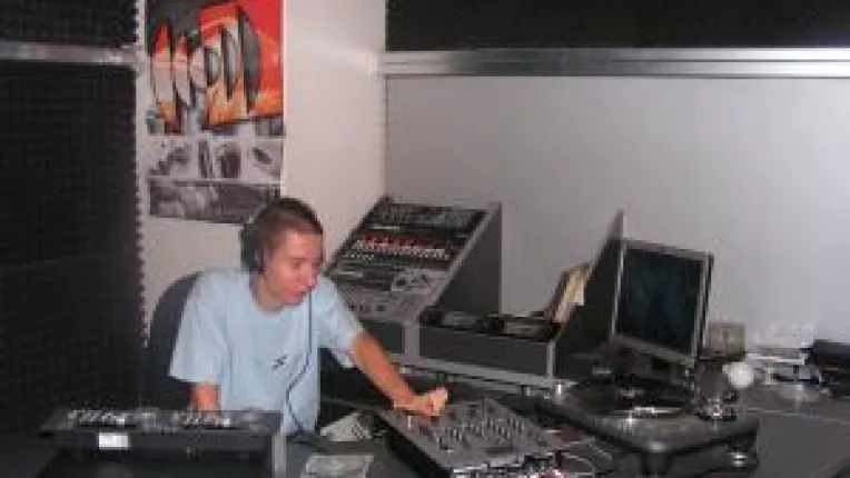 VH electronic, o afacere din pasiune