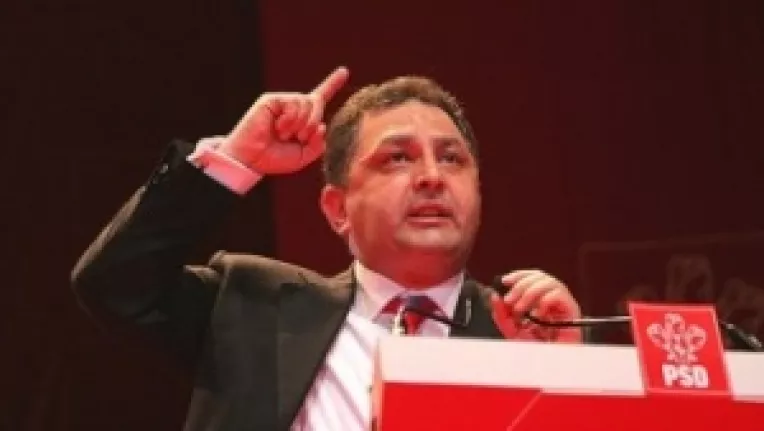 Victor Ponta a declarat ca Marian Vanghelie ramane candidatul USL la Sectorul 5