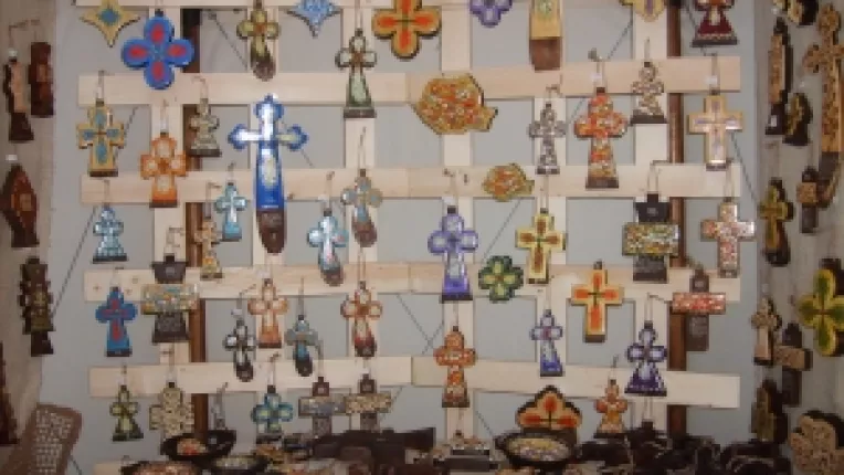 Viorel Pascale: "Strainii cumpara pristornice!"